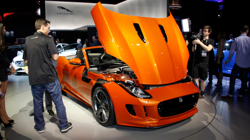 Illustration for article titled Jaguar F-Type: Pure Car Porn